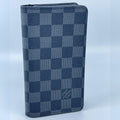 Louis Vuitton Novčanik V3