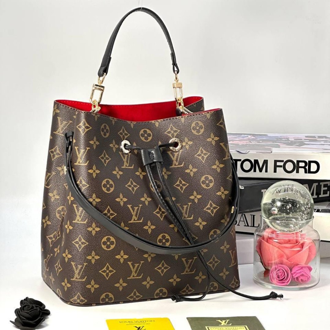Louis Vuitton NeoNoé Torbica