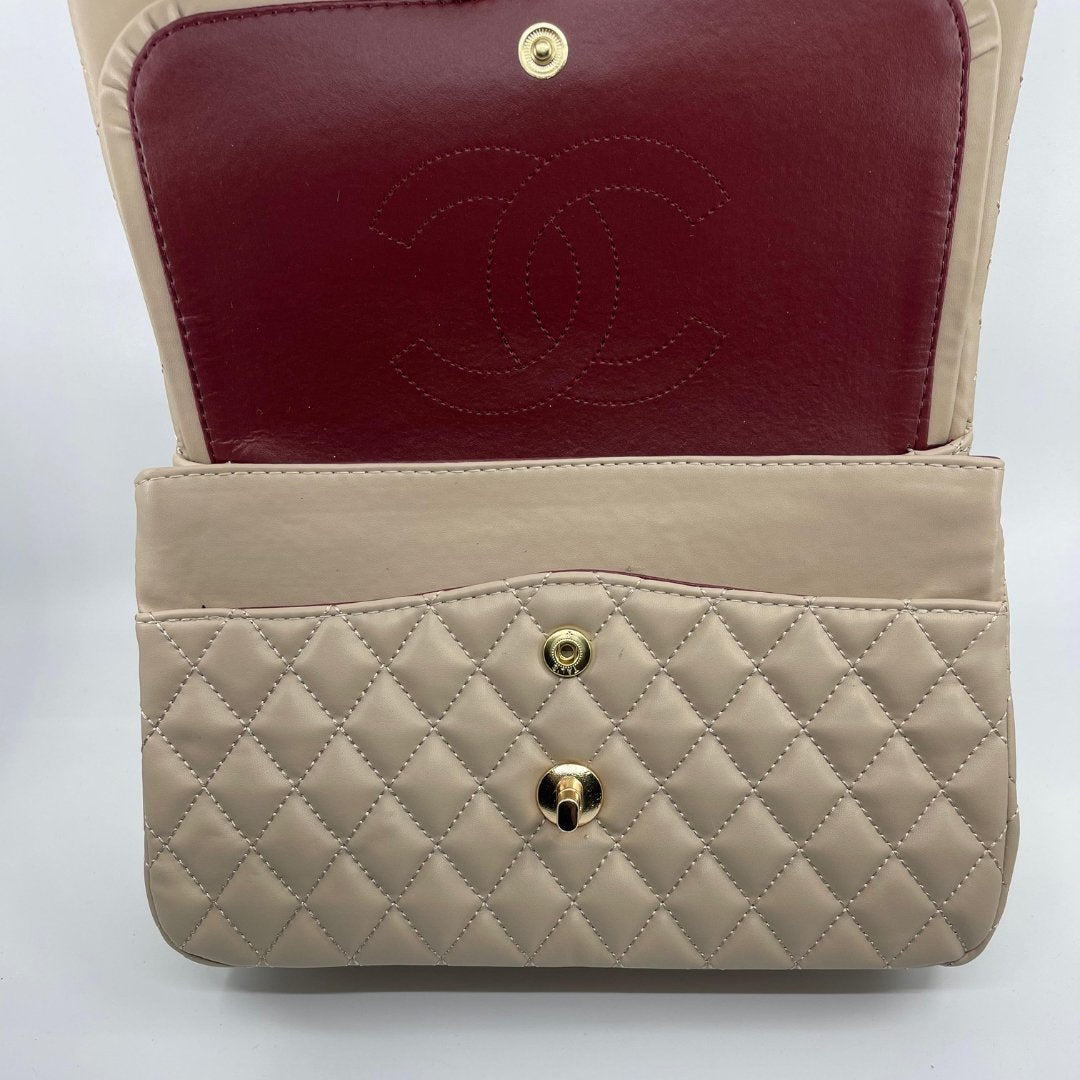 Chanel Classic Flap Srednja Torbica