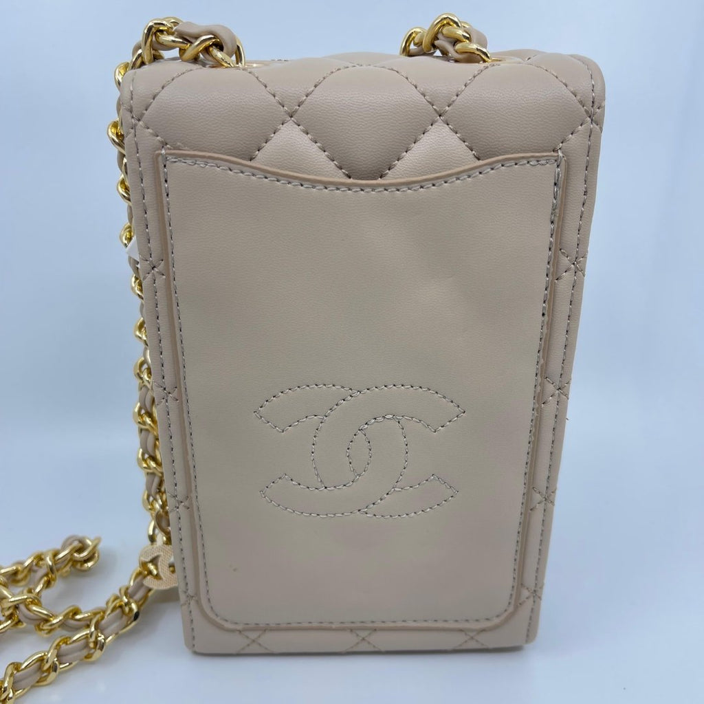 Chanel Torbica Za Mobitel