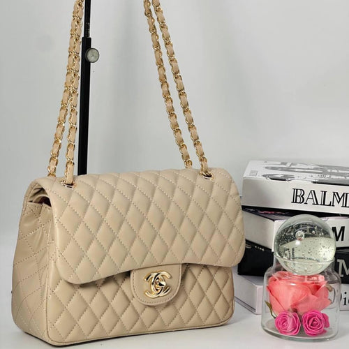 Chanel Classic Flap Torbica