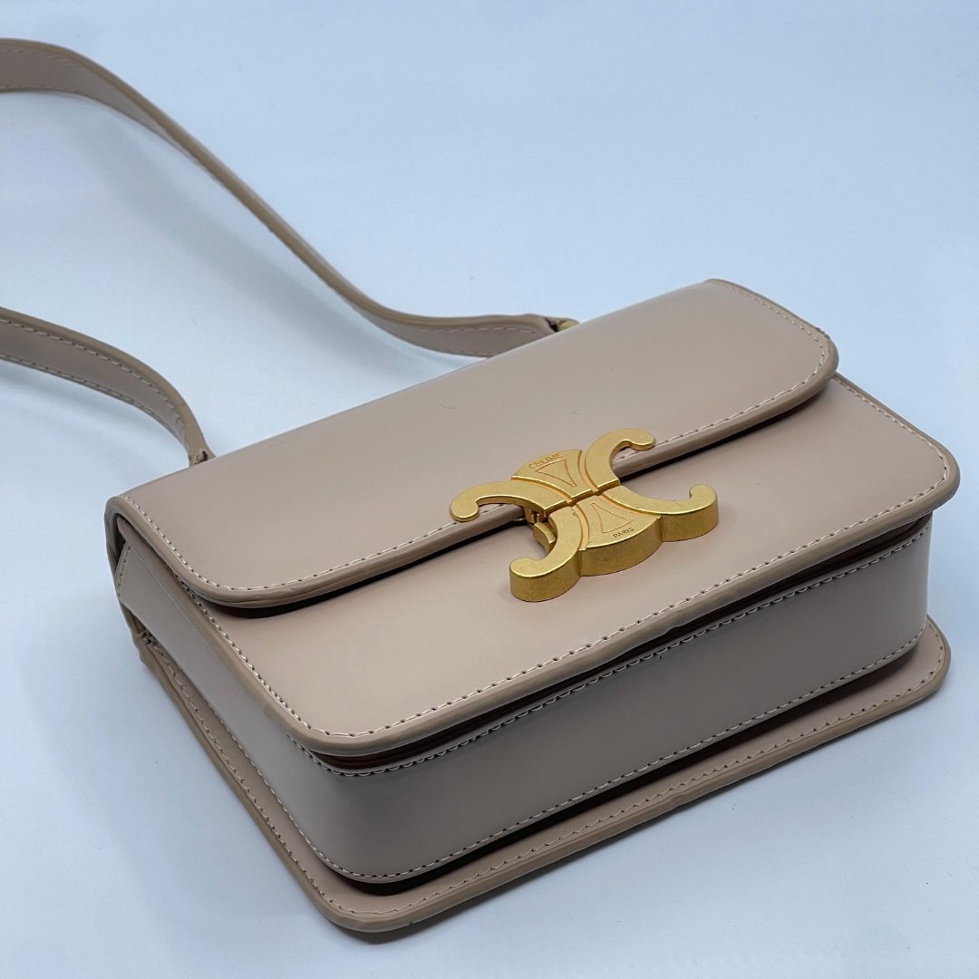 Celine Triomphe Mala Torbica