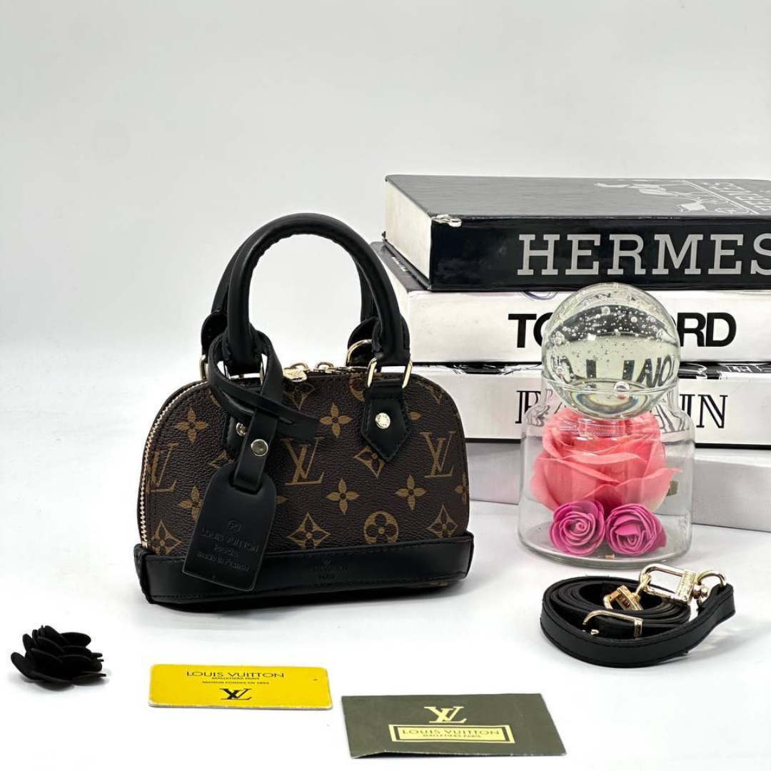 Louis Vuitton Alma BB  Torbica