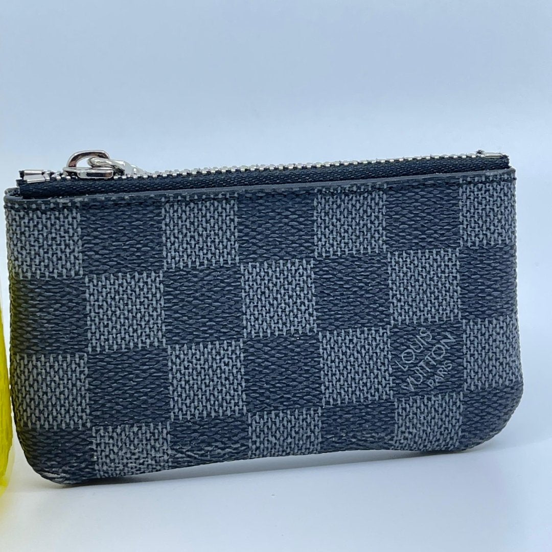 Louis Vuitton Pouch Novčanik