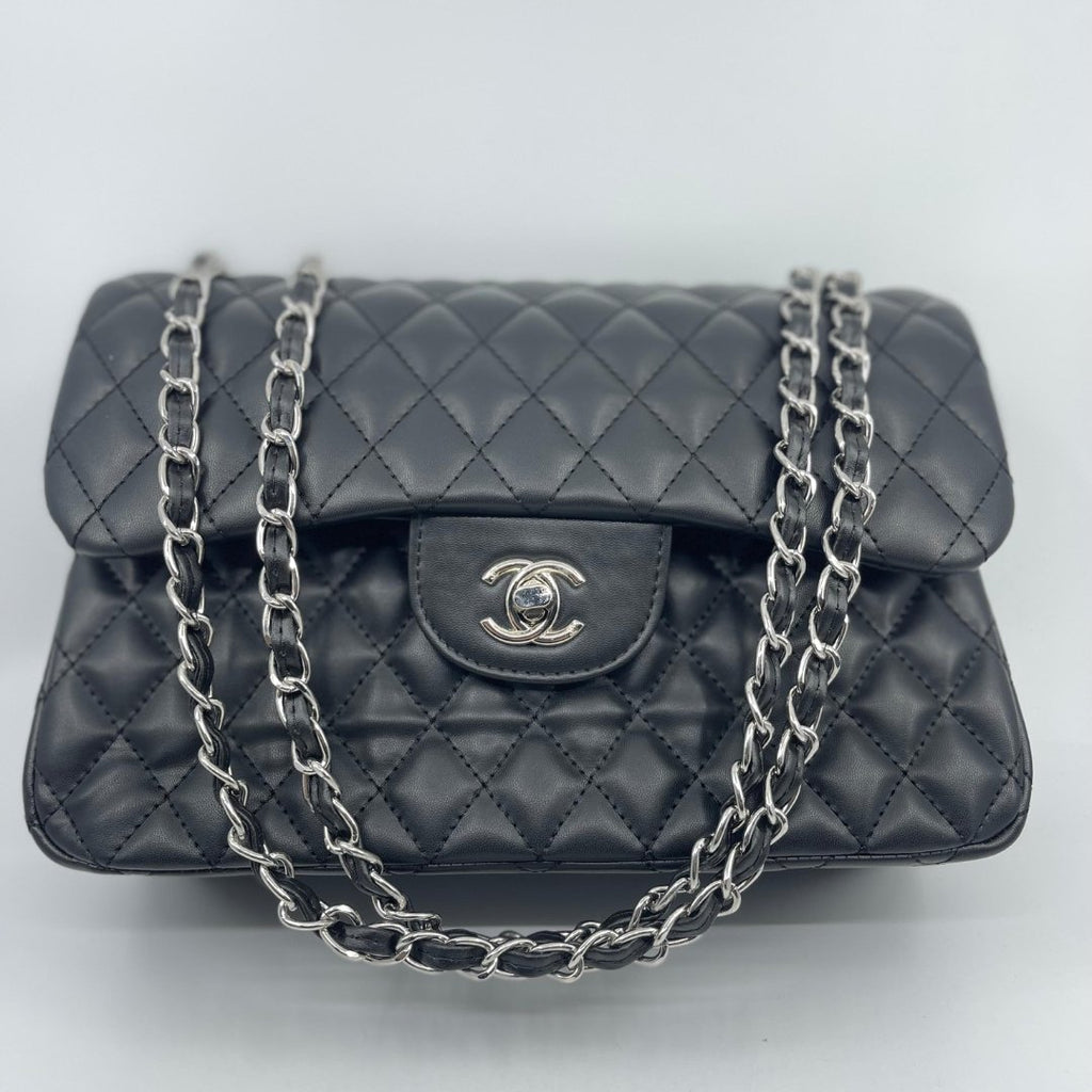 Chanel Classic Flap Srednja Torbica