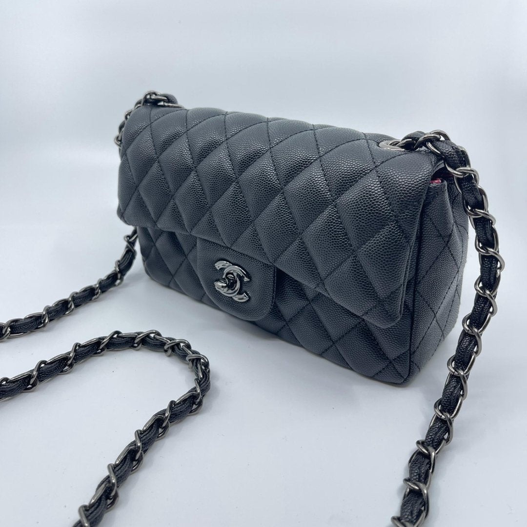 Chanel Mini Flap torbica