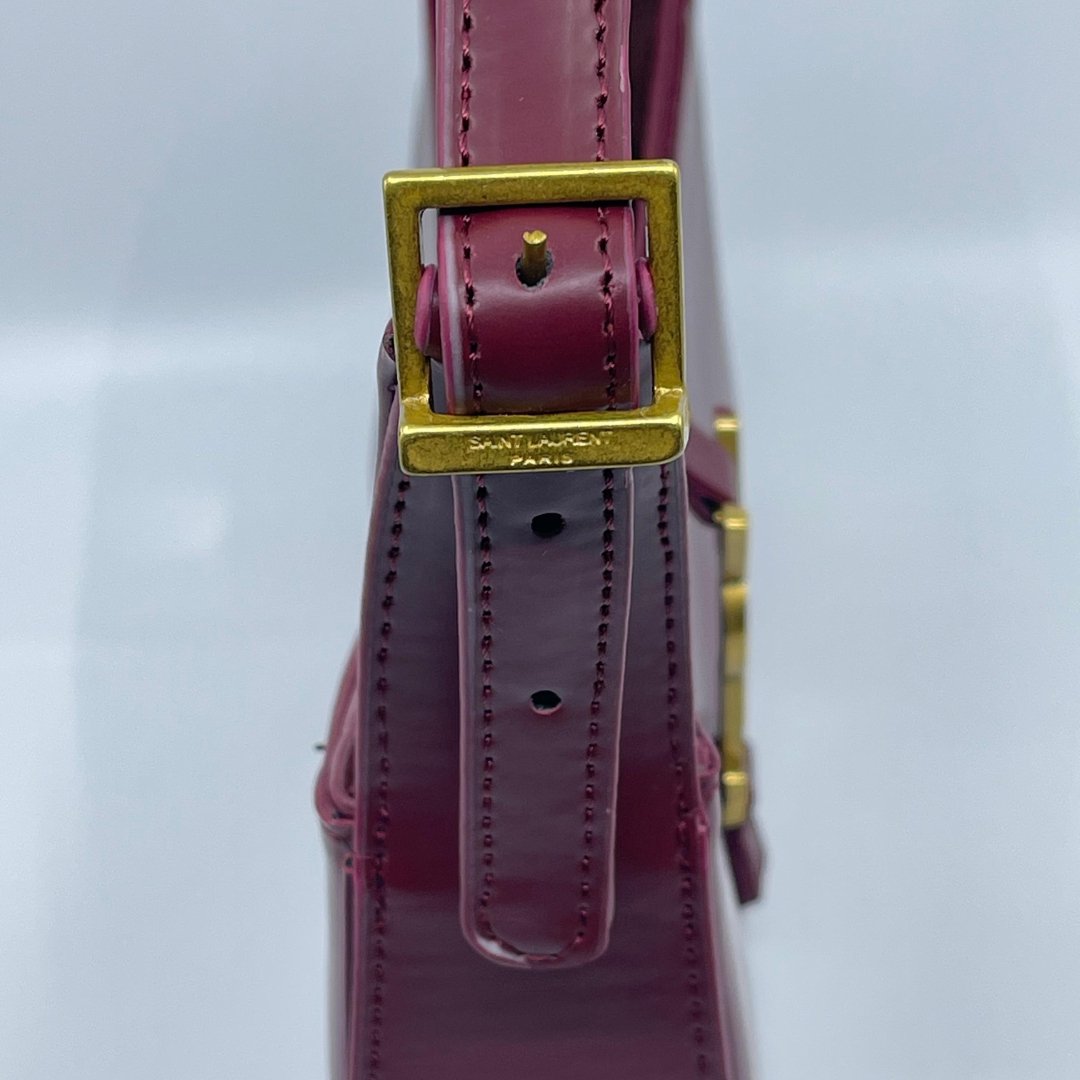 Saint Laurent Le 5 à 7 Torbica