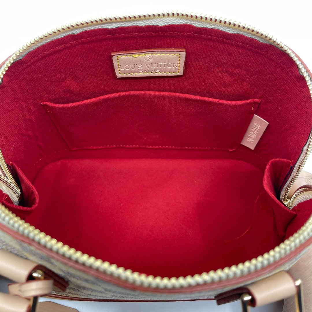 Louis Vuitton Alma BB  Torbica