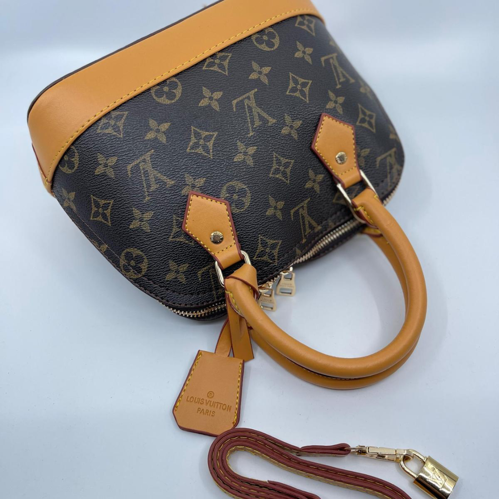 Louis Vuitton Alma BB  Torbica