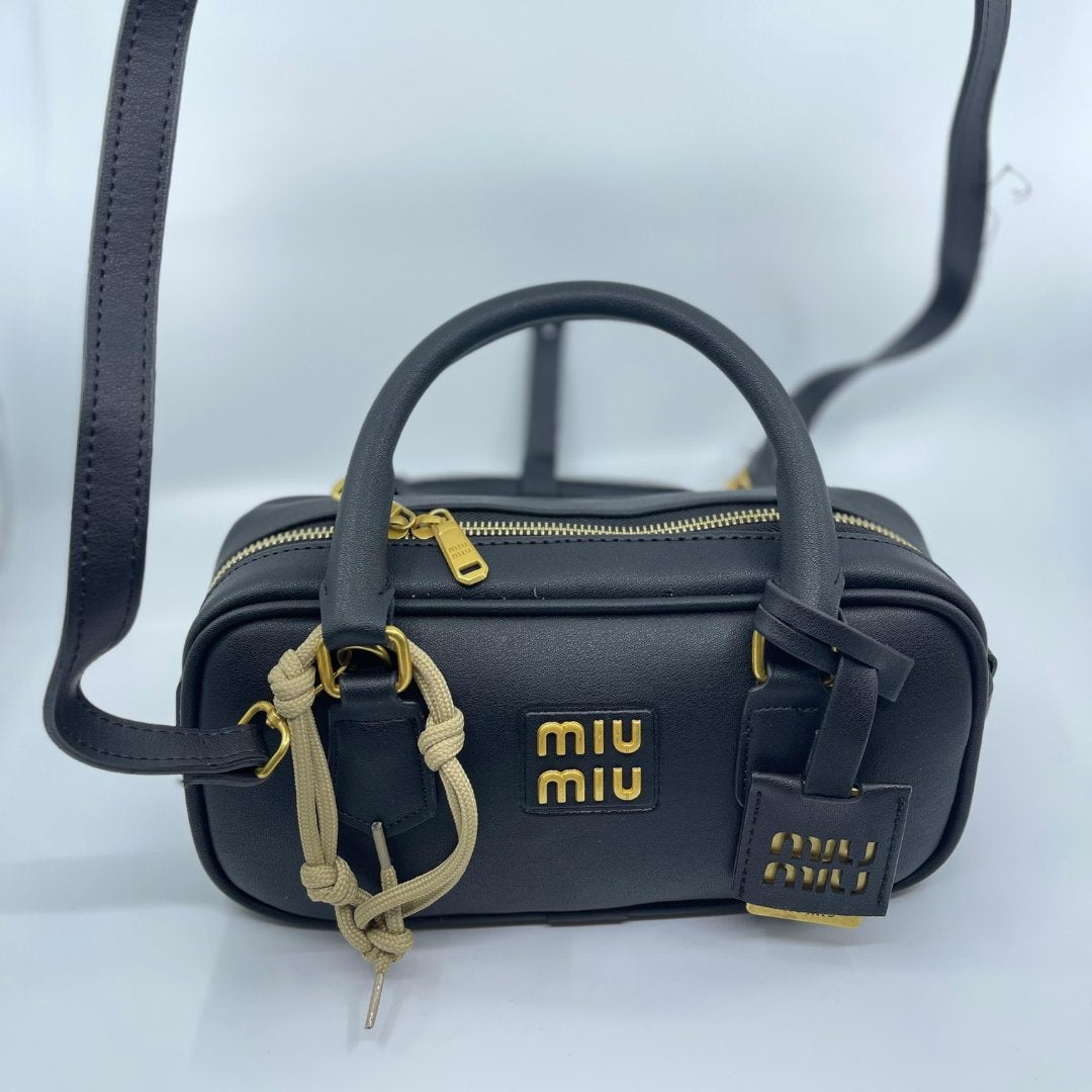 Miu Miu Arcadie kožna torba