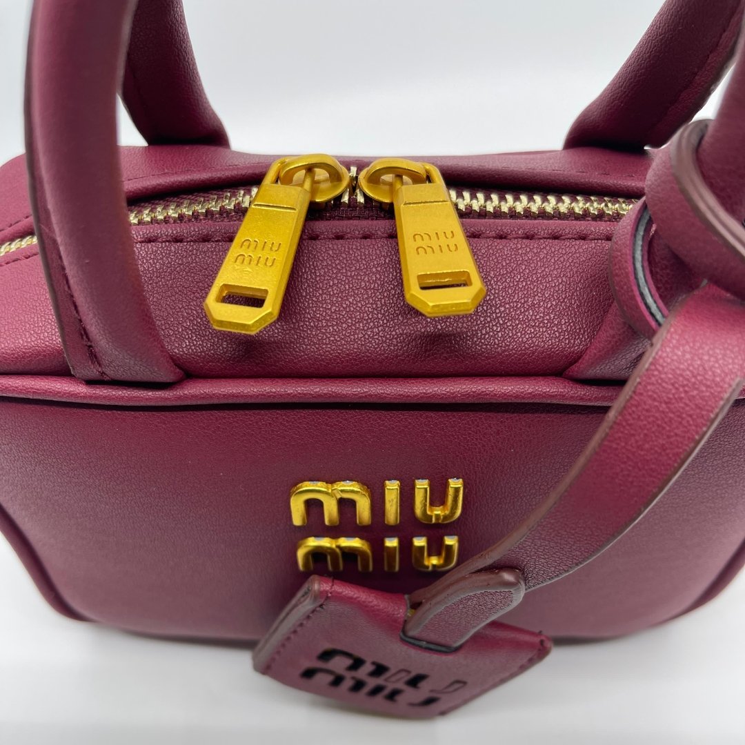 Miu Miu Micro Boston Torbica