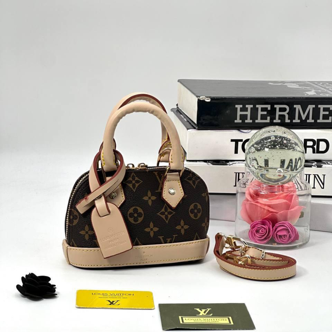 Louis Vuitton Alma BB  Torbica