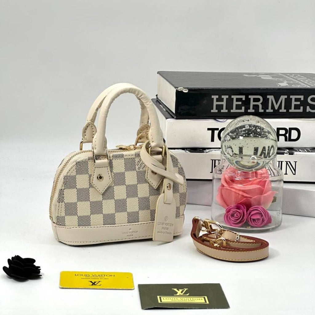 Louis Vuitton Alma BB  Torbica