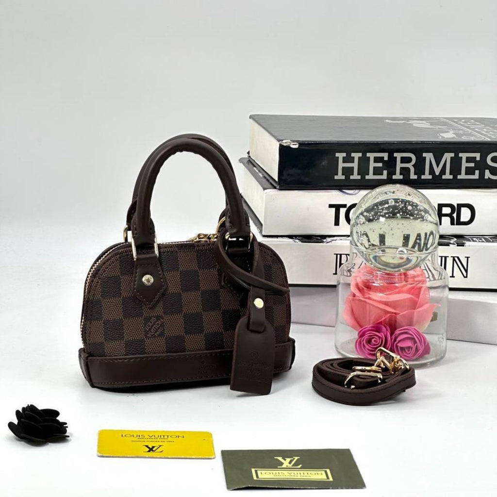 Louis Vuitton Alma BB  Torbica